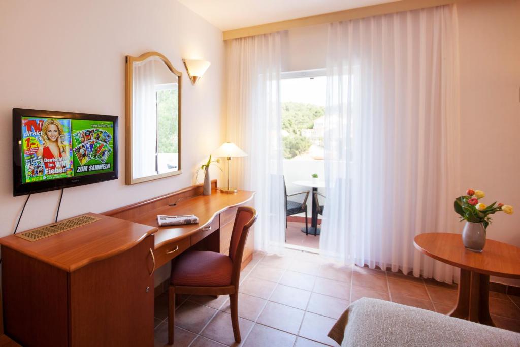 Hotel Odisej - Habitación Doble Con Balcón
