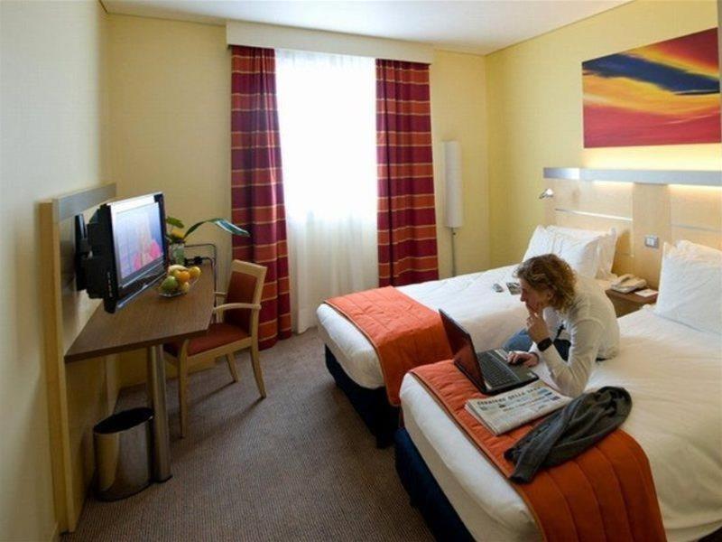 Bes Hotel Bergamo Ovest - 大双胞胎房间
