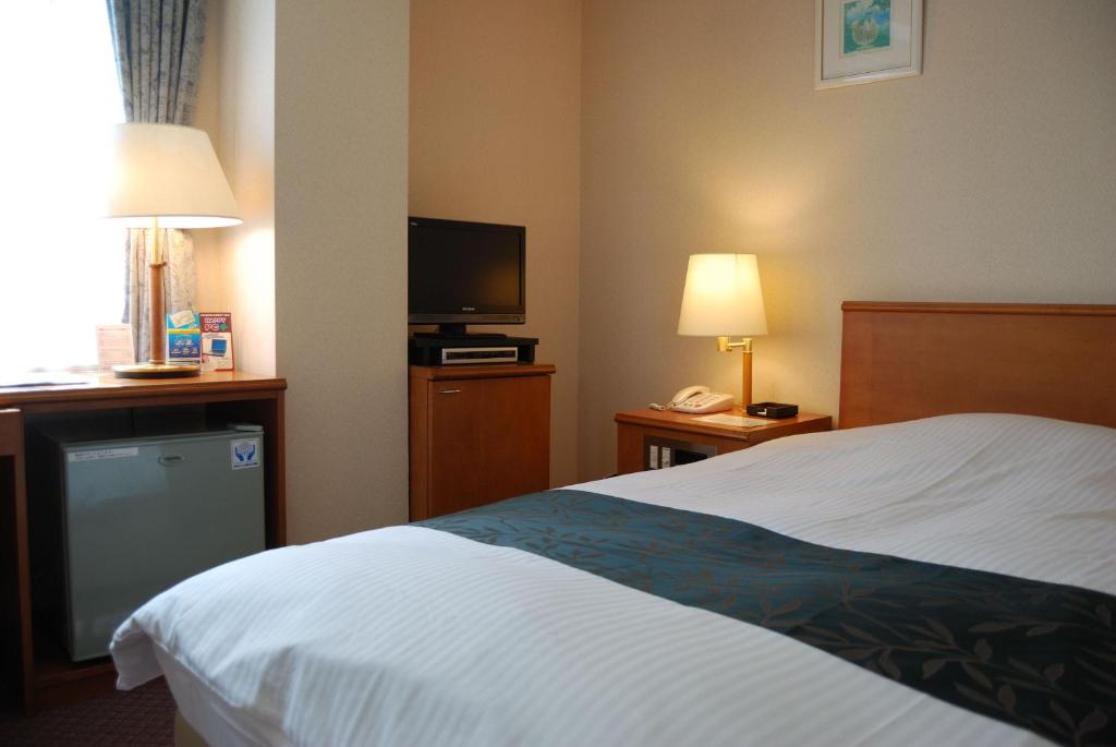 Kobe City Gardens Hotel (Formally Hotel Kobe Shishuen) - Habitación Individual - Fumadores