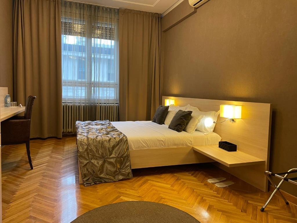 Prince Hall - Superior Suite