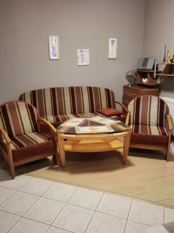 Posedenie v ubytovaní Apartament Reymonta z widokiem na morze