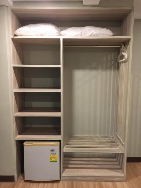 YWCA Hotel Bangkok - Resim 31