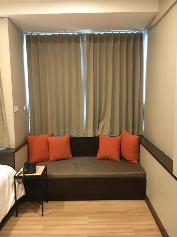 Posezení v ubytování YWCA Hotel Bangkok