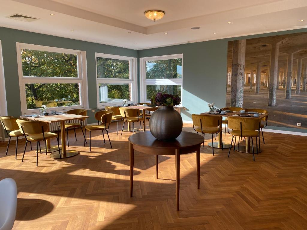 Posezení v ubytování Das Hotel Ostseeblick