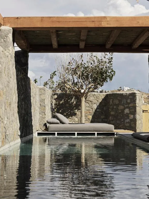 Nomad Suite with Private Pool & Yard