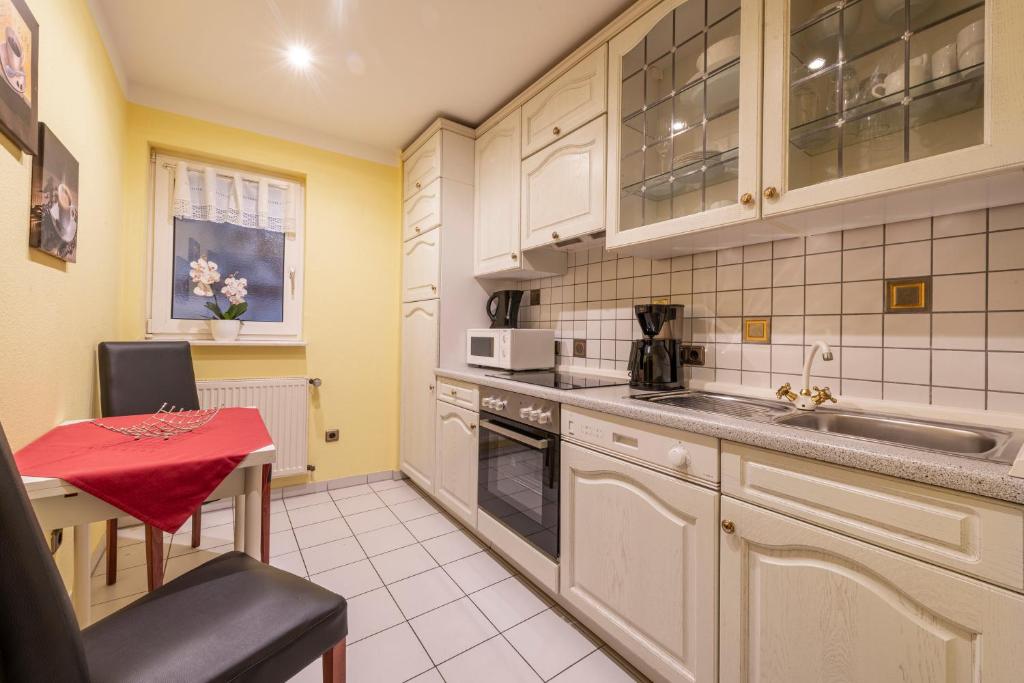 Kuchyň nebo kuchyňský kout v ubytování Zweck's Ferienwohnung