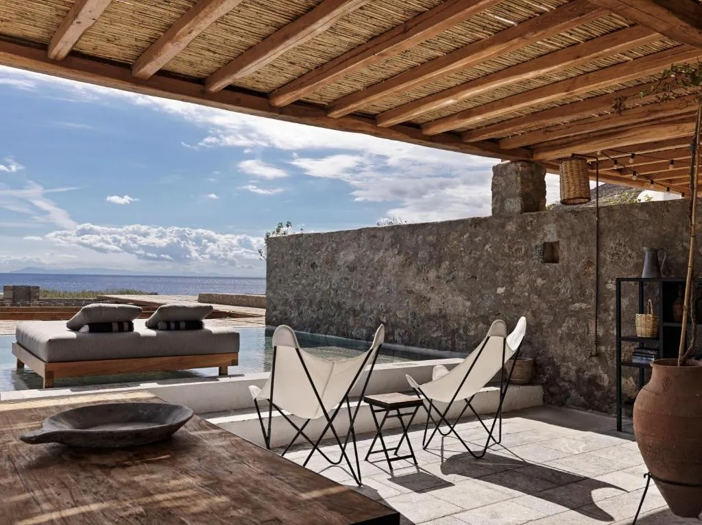 Nomad Suite Sea View with Private Pool & Yard