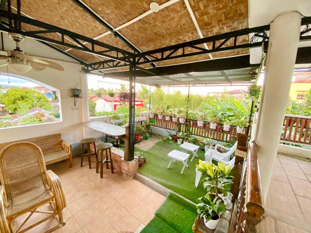 Zahrada ubytování Balai Tinay Guesthouse