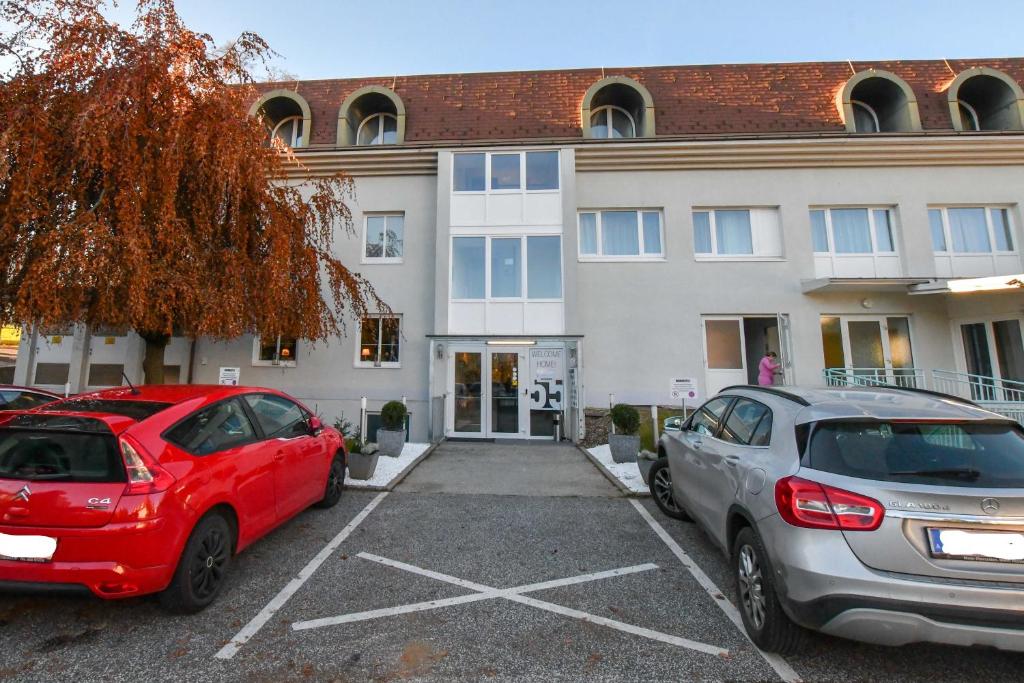 Budova, kde se aparthotel nachází