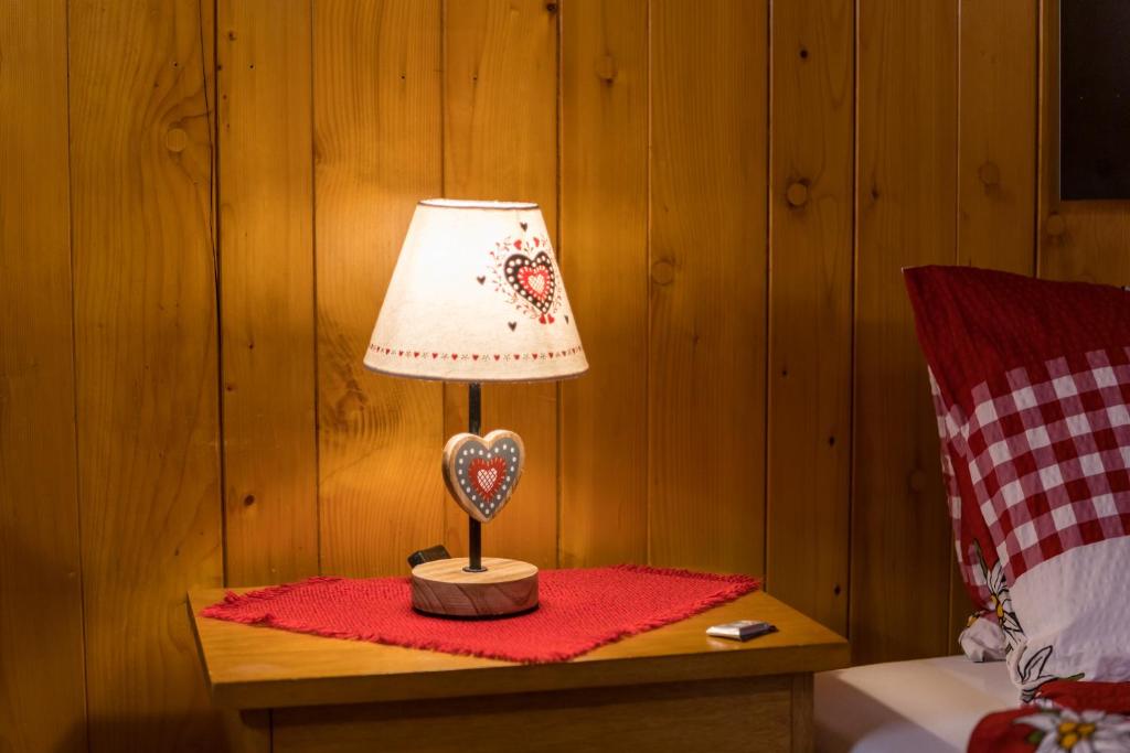 Postel nebo postele na pokoji v ubytování Haus Alpenblick