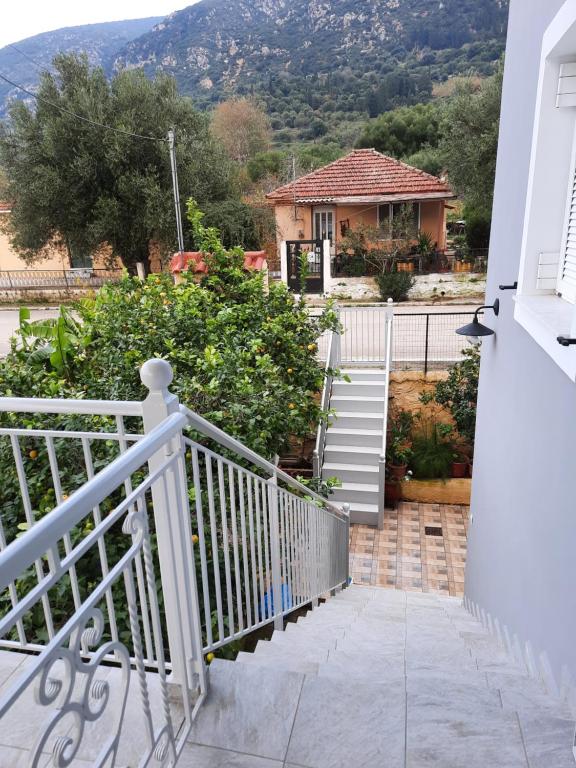 Nespecifikovaný výhled na hory nebo výhled na hory při pohledu z apartmánu