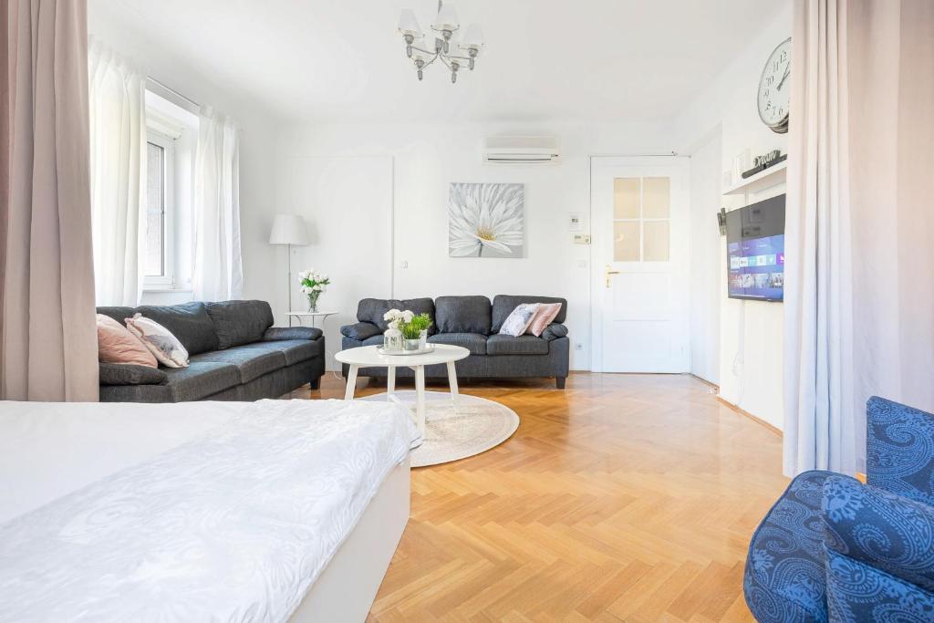 City Center Pearl - 3