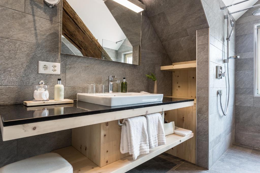 Koupelna v ubytování Meisser Hotel "superior"