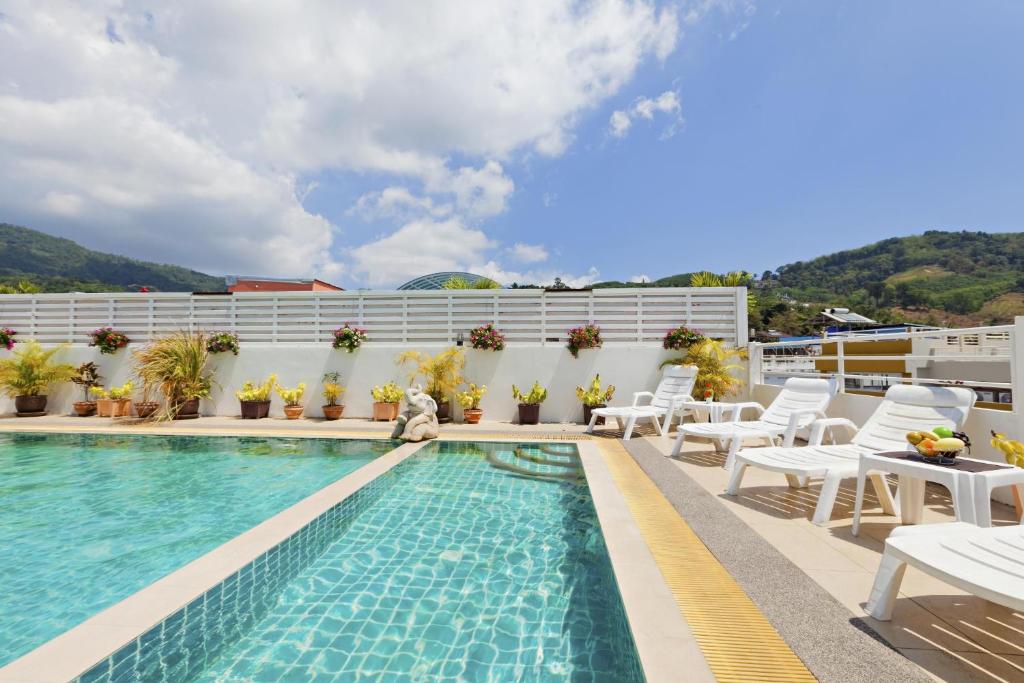 Garden Phuket Hotel - Resim 4