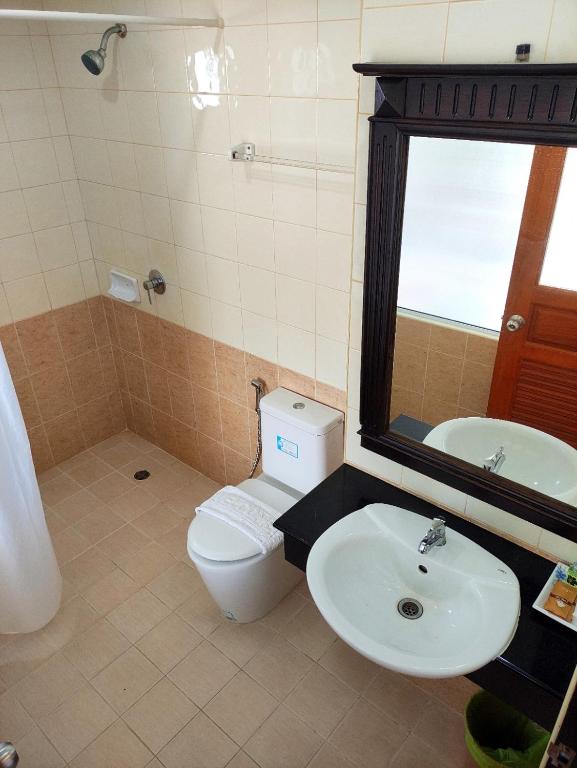 Garden Phuket Hotel - Resim 27