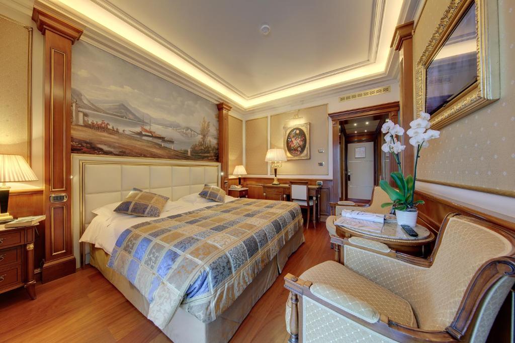 Hotel Splendid - Classic Double Or Twin Room With Partial Lake View