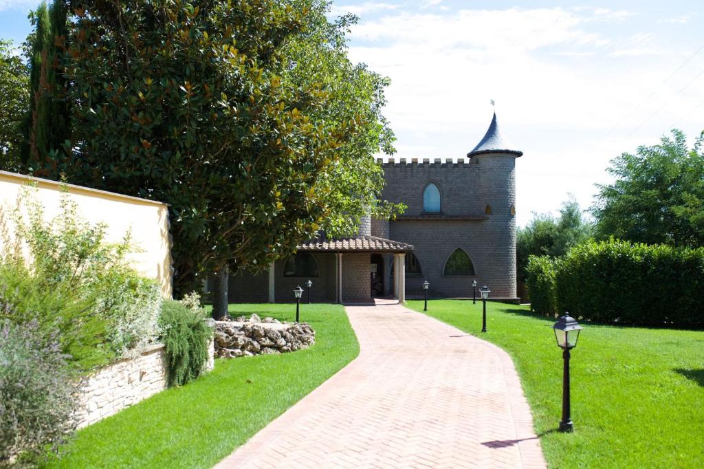 Vonkajšia záhrada v ubytovaní Castello di Pandora