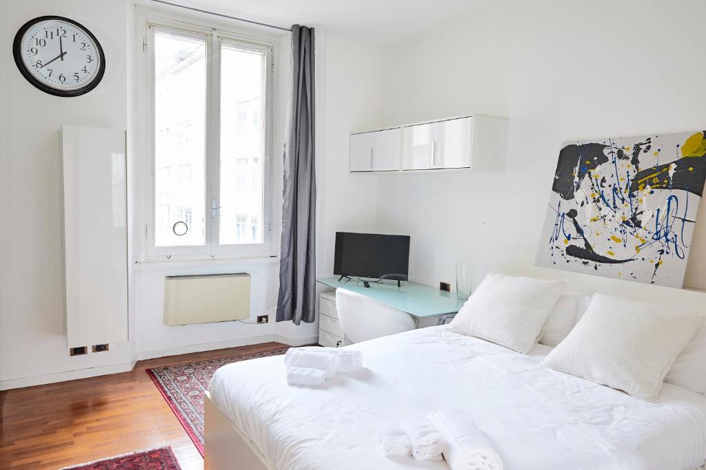 PRESTIGE BOUTIQUE HOMES -Duomo Galleria Vittorio Emanuele - One-Bedroom Apartment