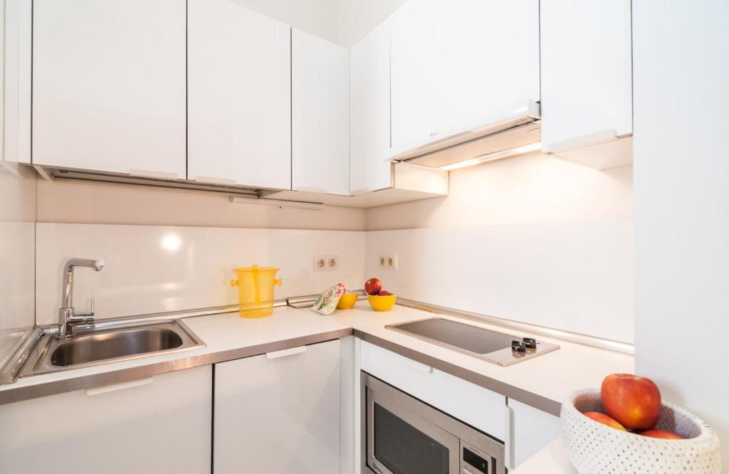 My City Home - Modern and bright apartment at La Latina ...
