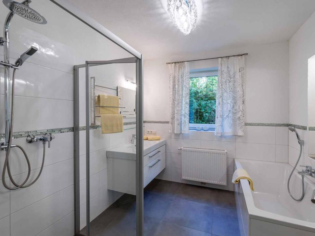 Kúpeľňa v ubytovaní Alpenresidenz Fieberbrunn