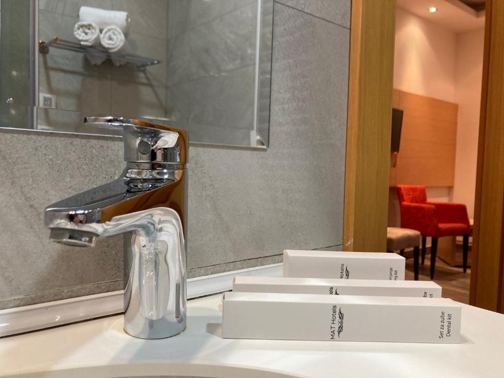 Tourist Resort Ribarsko Ostrvo - Resim 17