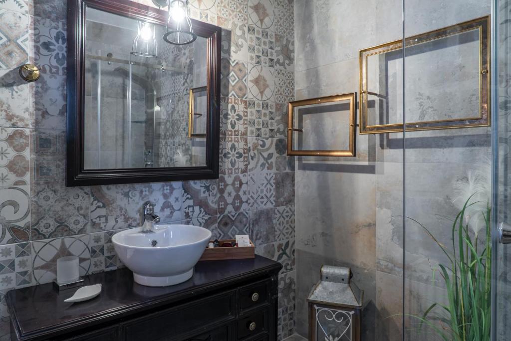 Łazienka w obiekcie Helene Eco Luxury Villa