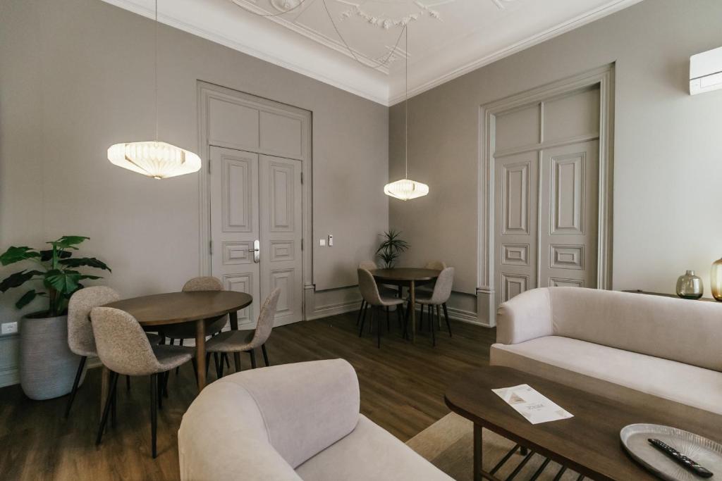 Royal Collection Covilhã - 12