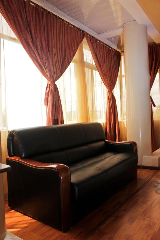 Posezení v ubytování Pearl Palace Hotel