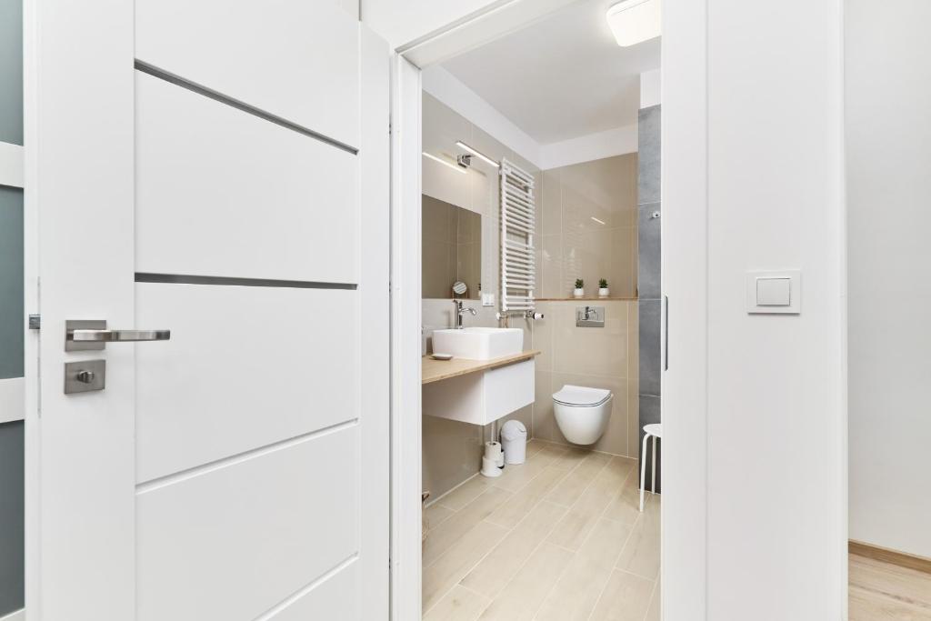 Kúpeľňa v ubytovaní Studio Księcia Witolda 32 by Noclegi Renters