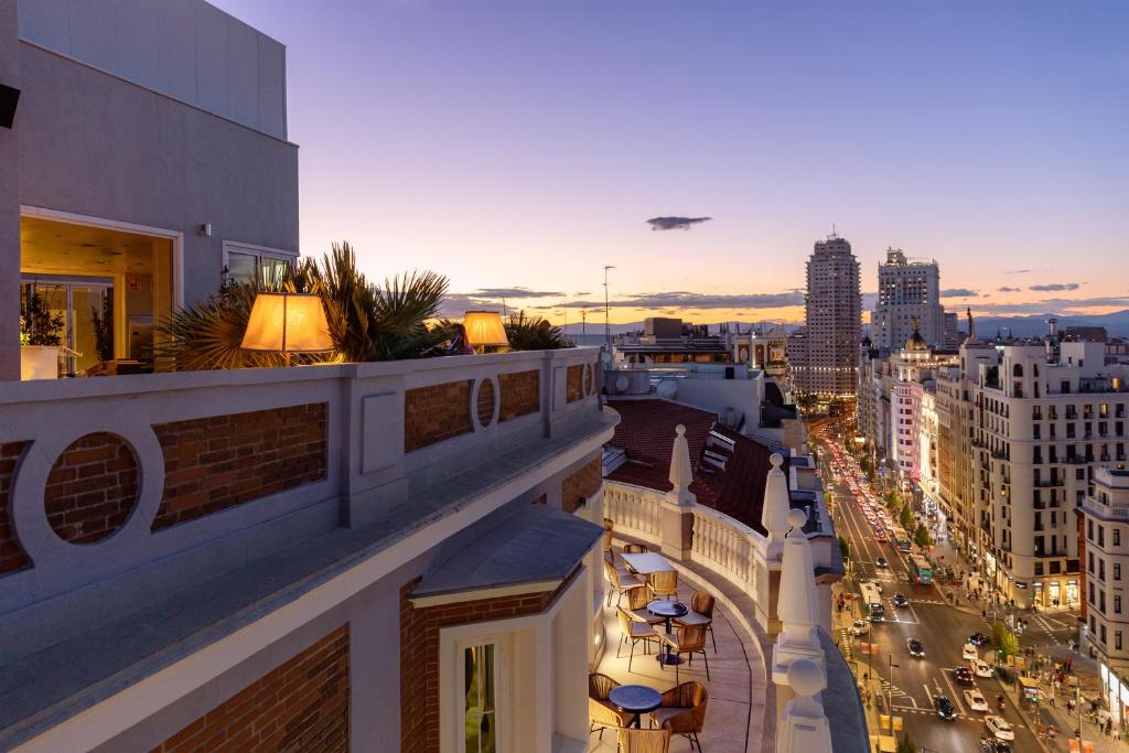 Room Mate Macarena, Madrid Gran Vía - Resim 19