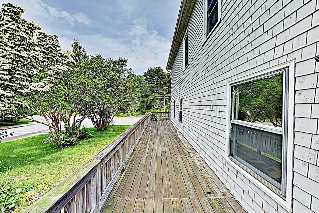 Sorrento Gardens I, Sorrento (updated prices 2024)