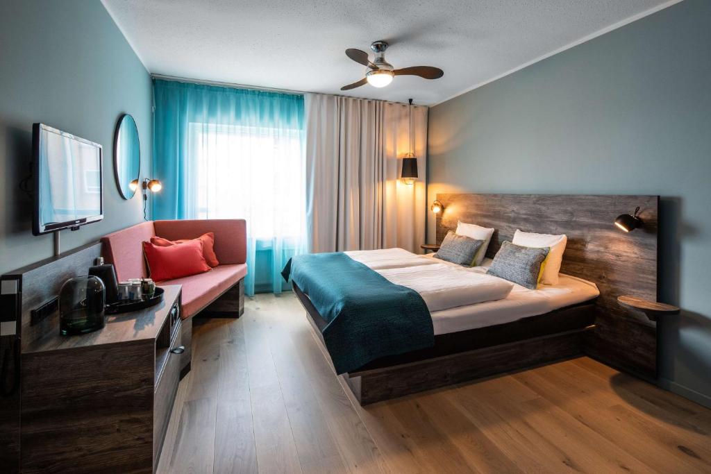 Postel nebo postele na pokoji v ubytování Quality Hotel The Reef