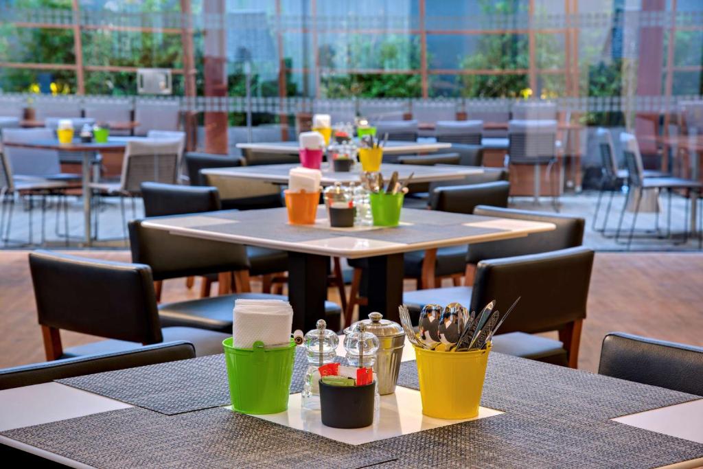 Nápoje v ubytování Park Inn by Radisson, Nairobi Westlands