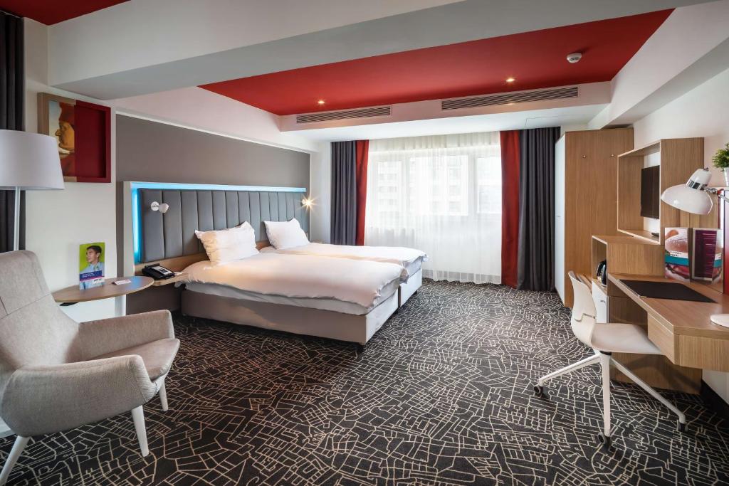 Park Inn by Radisson Bucharest Hotel & Residence - Resim 9