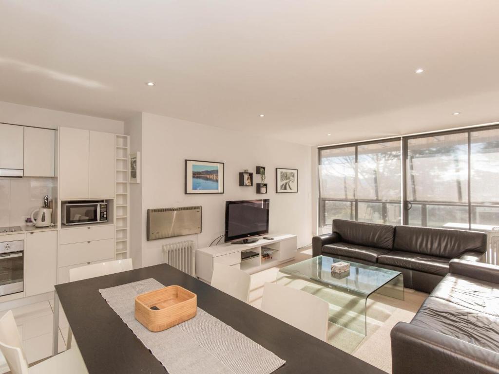 Kuchyň nebo kuchyňský kout v ubytování Edge 6 16 Clyde Street