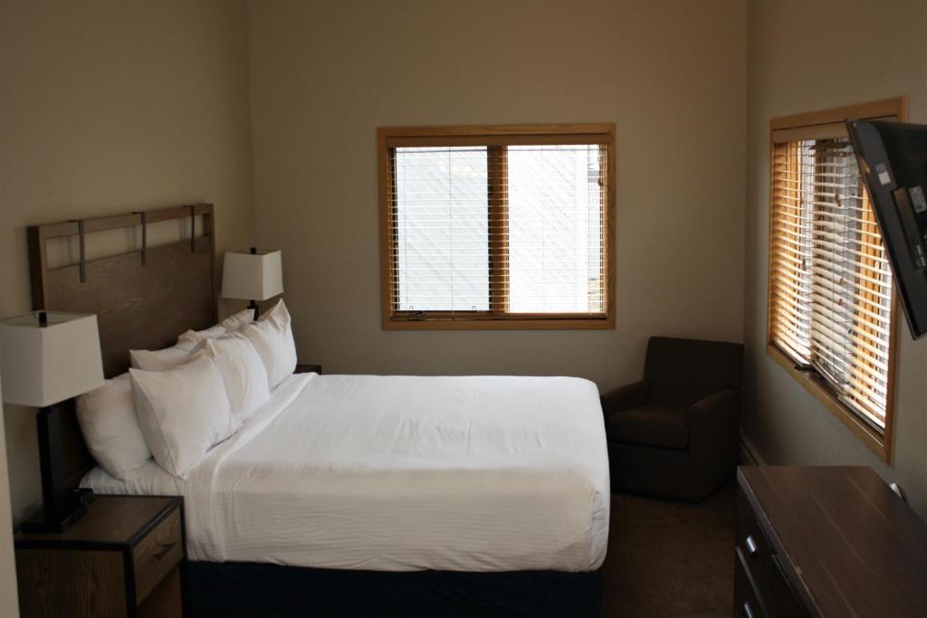 Gold Point Resort Breckenridge by Vacatia photo