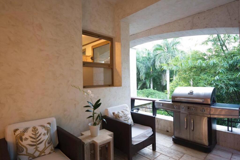 Posezení v ubytování Chic Luxury Condo At Los Altos Casa De Campo