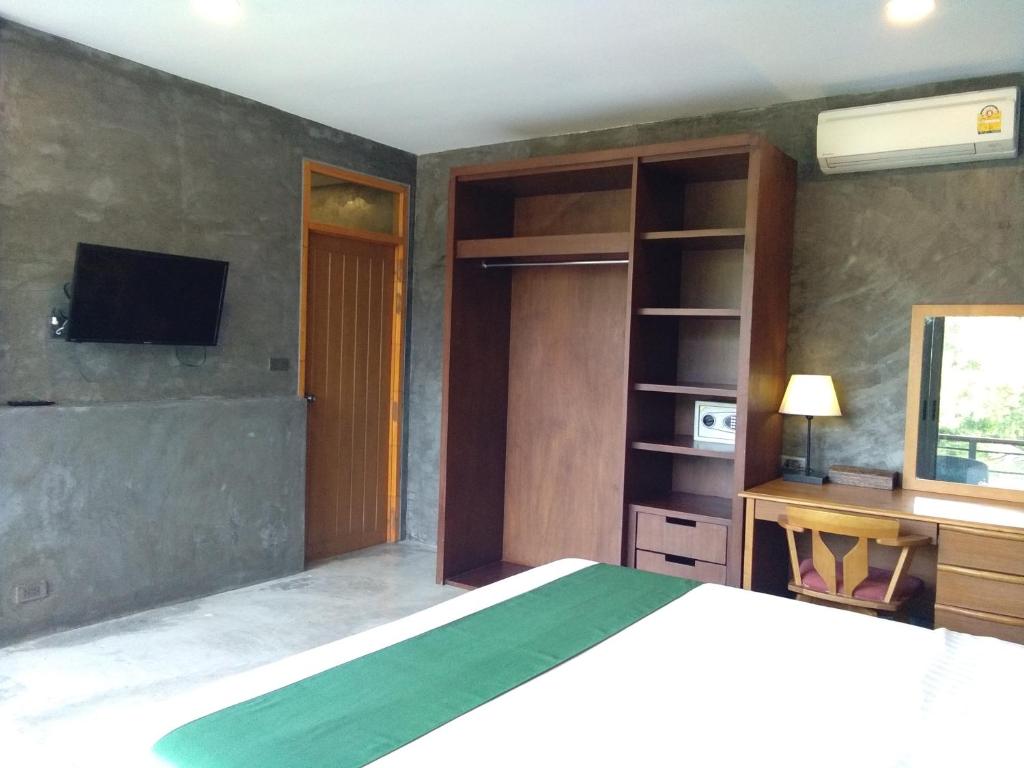 TV a/nebo společenská místnost v ubytování The Touch Green Naiyang Hotel & Fitness