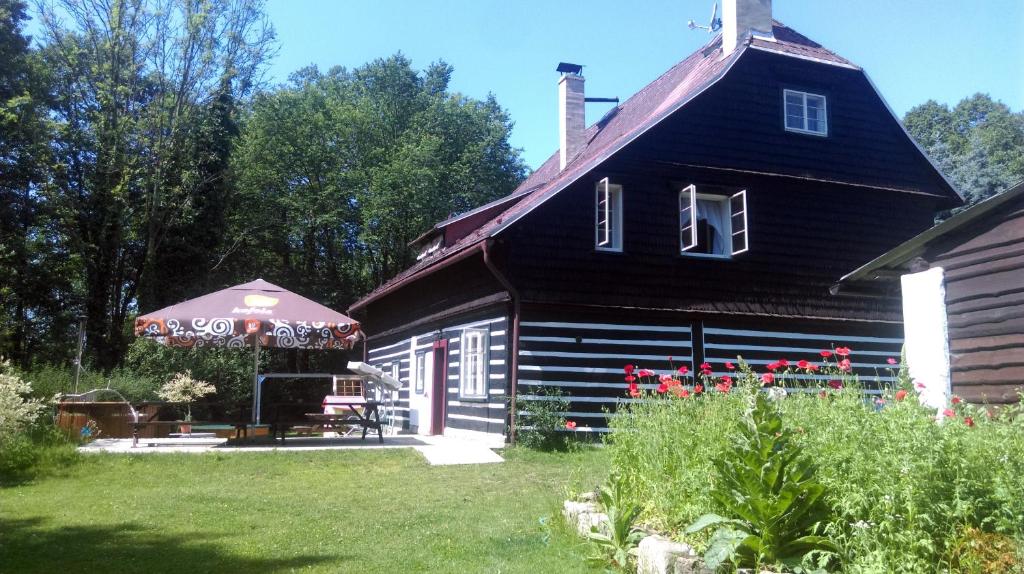 Aed väljaspool majutusasutust U Leknínu
