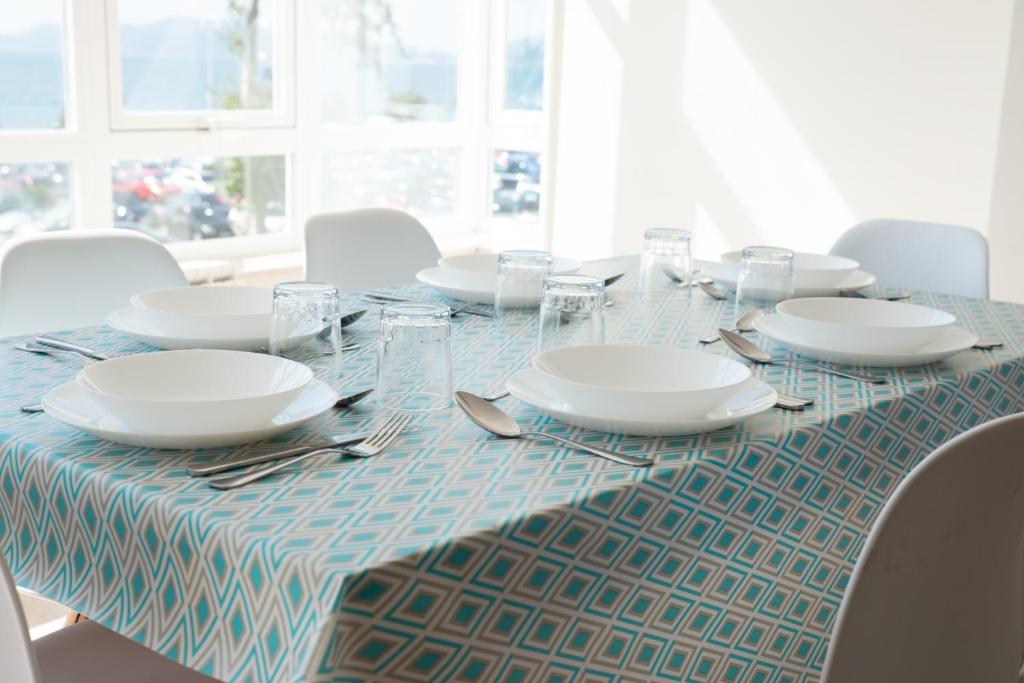 Fotografia z galérie ubytovania Apartment on the first line of Samil beach and with frontal views of the sea v destinácii Vigo