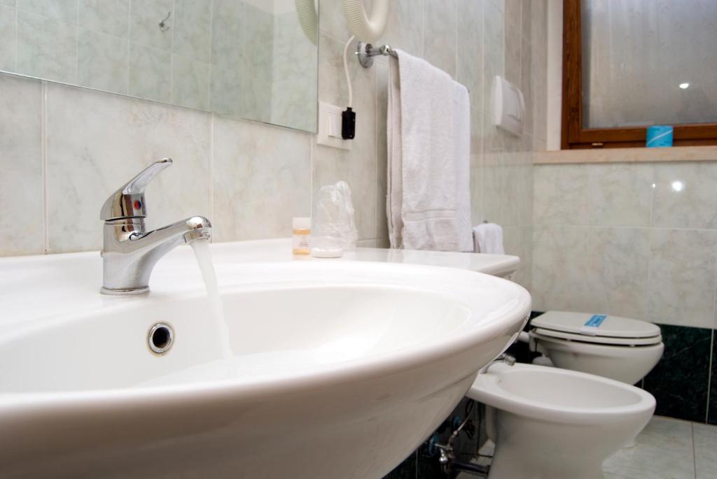 Koupelna v ubytování Hotel California