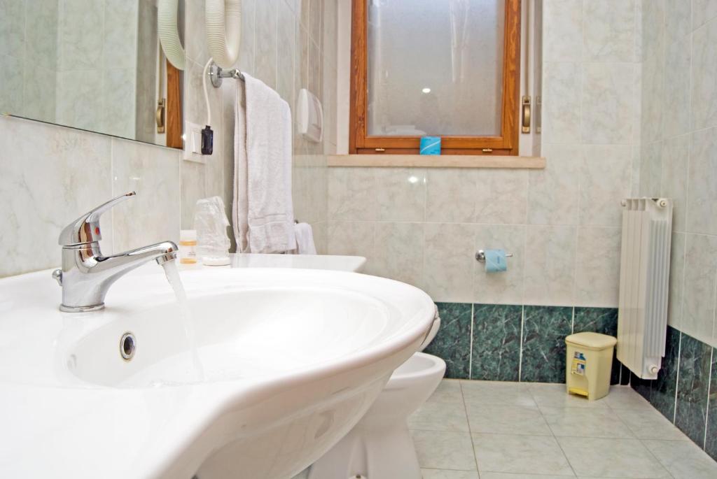 Koupelna v ubytování Hotel California