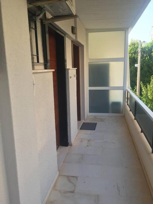 Fotografie z fotogalerie ubytování Cute 1bd Apartment at Vouliagmeni v Aténách