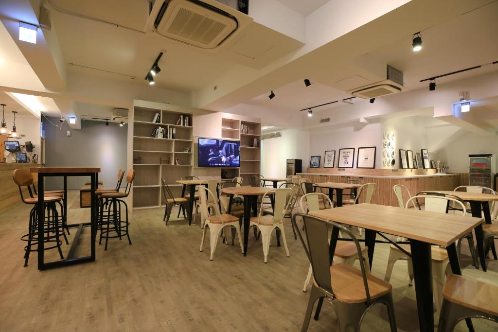 Restaurace v ubytování Flyinn Hostel