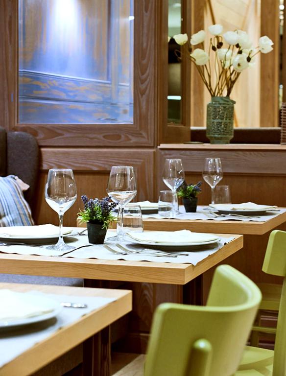 Posezení v ubytování Hotel Ambassador