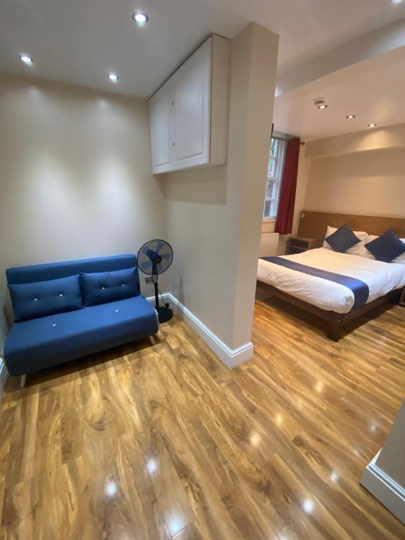 Ville Hotel - 