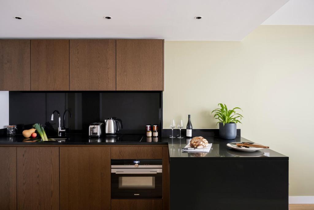 Cove Landmark Pinnacle - Resim 30