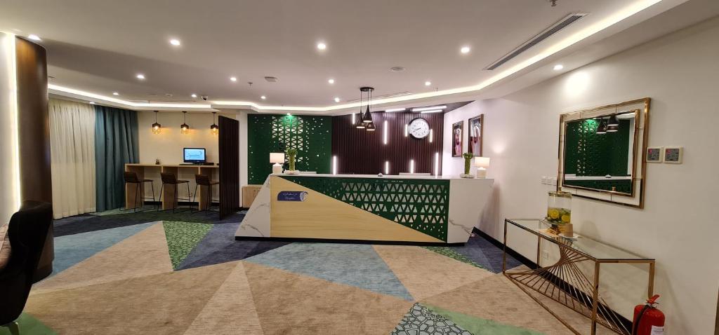 Fuajee või vastuvõtt majutusasutuses Signature Guest Hotel فندق إمضاء النزيل الفندقية