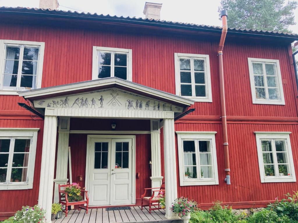 Galeriebild der Unterkunft 5 bed country home only 2 hrs north of Stockholm in Garpenberg