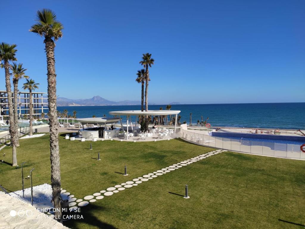 5* Apt, Best Location, Playa San Juan, heated pool, Alicante ...